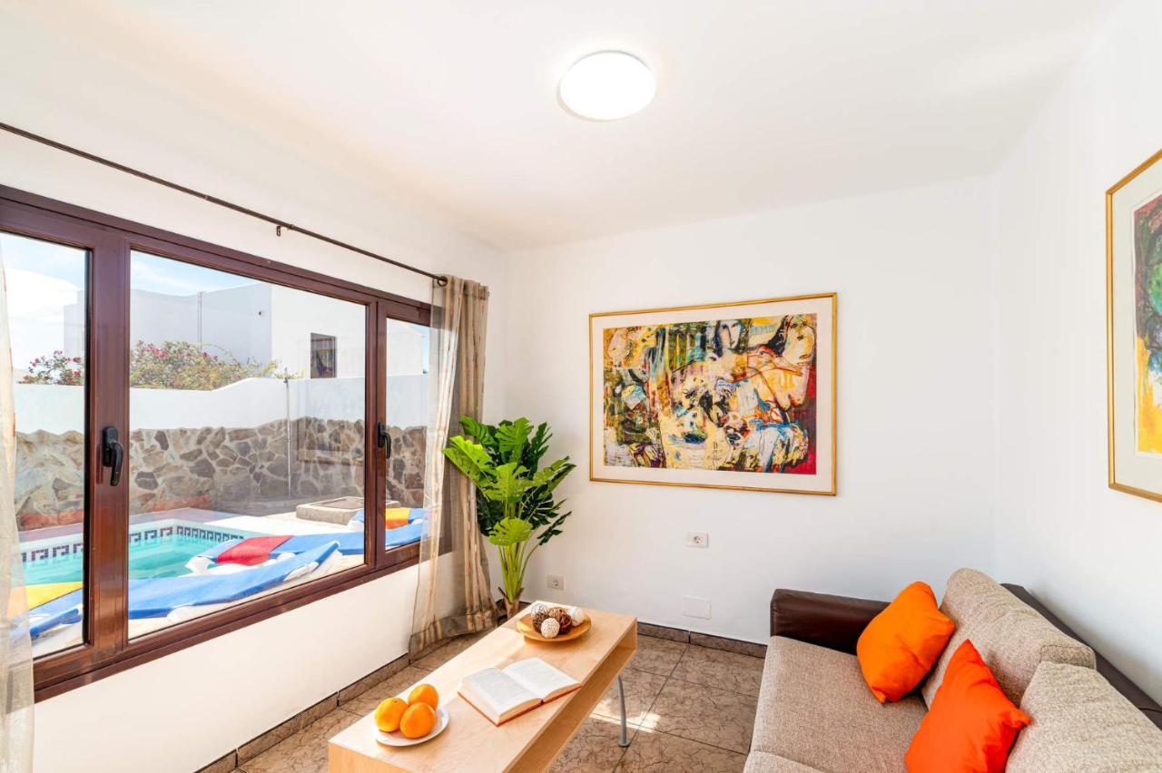 Villa Margarita By Villa Plus Tías Εξωτερικό φωτογραφία